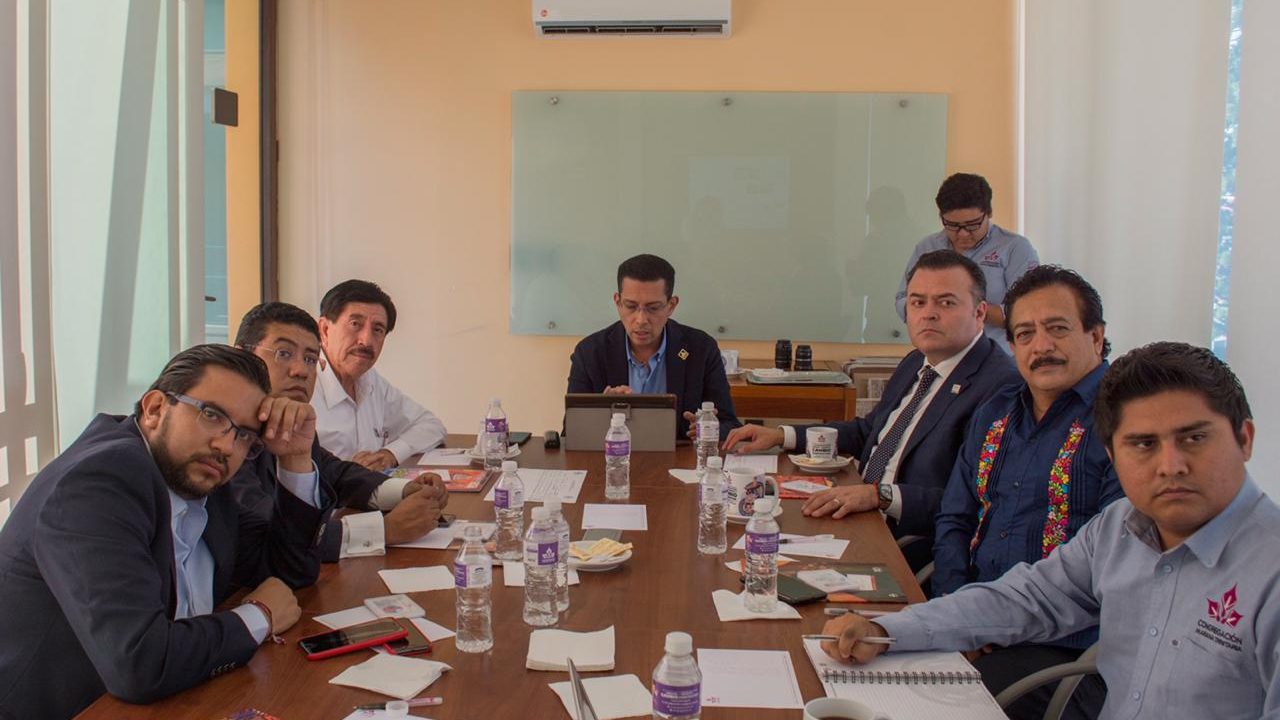 ACUDEN DIPUTADOS DE GUERRERO A LA CONGREGACIÓN MARIANA TRINITARIA