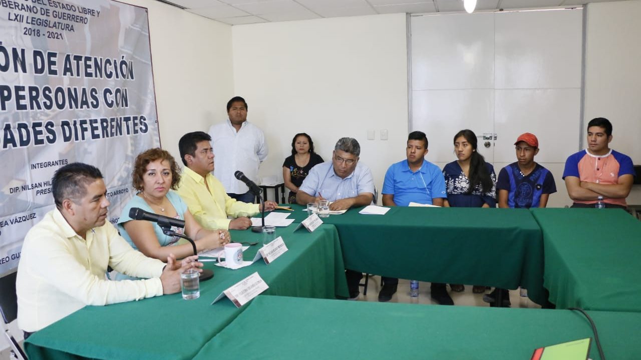 ANALIZAN LEY EN FAVOR DE PERSONAS CON DISCAPACIDAD