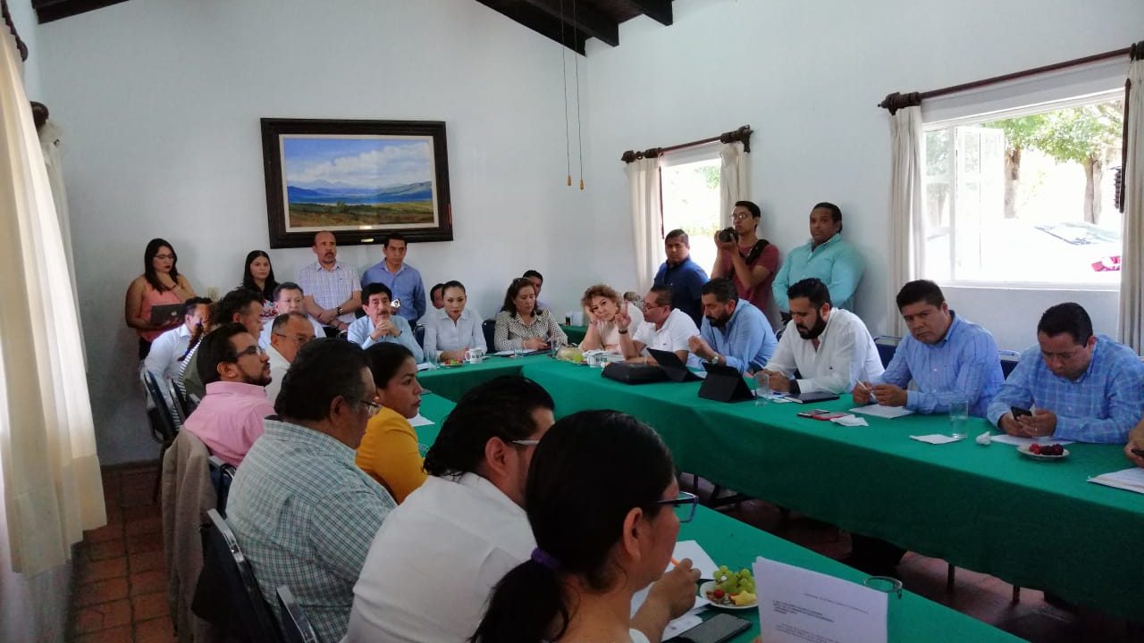 SE REÚNE JUCOPO Y COMISIONES UNIDAS PARA ANALIZAR LAS RECOMENDACIONES DE CNDH POR EL CASO IGUALA