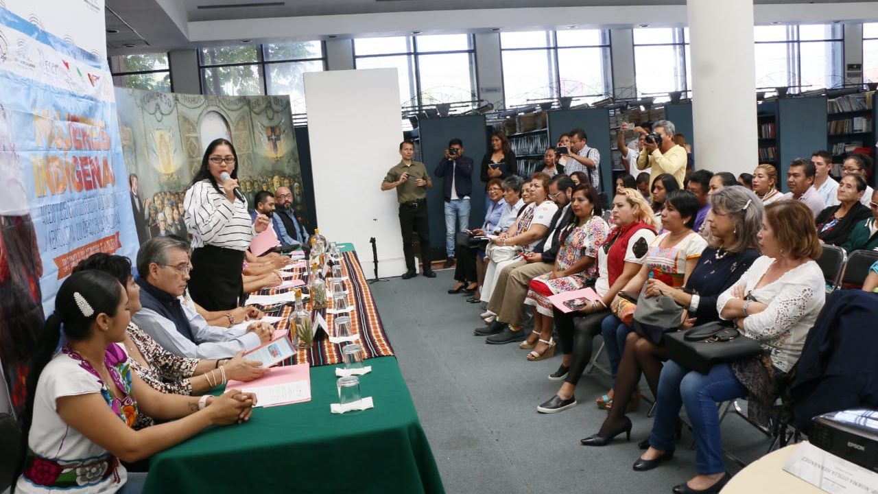 REALIZA EL CONGRESO Y ORGANIZACIONES FORO SOBRE LA MUJER INDÍGENA, EN EL MARCO DEL DÍA INTERNACIONAL