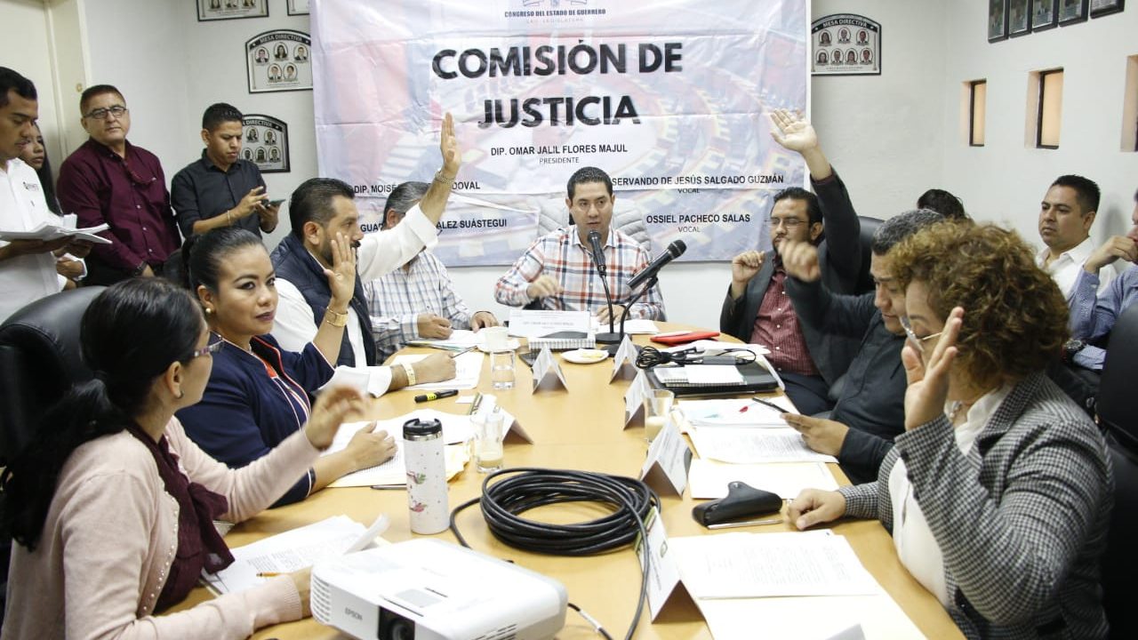 SESIONAN COMISIONES UNIDAS DE JUSTICIA, IGUALDAD DE GÉNERO Y SALUD