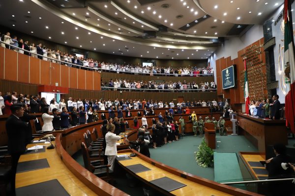 RINDEN PROTESTA LAS DIPUTADAS Y DIPUTADOS INTEGRANTES DE LA LXIV LEGISLATURA AL CONGRESO DE GUERRERO