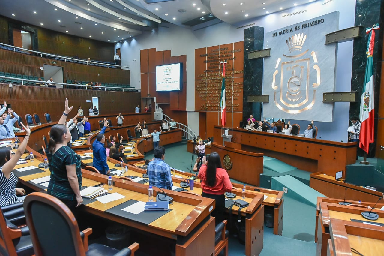 EXHORTA EL CONGRESO A AYUNTAMIENTOS Y CONCEJO DE AYUTLA NOMBRAR UN ESPACIO PÚBLICO “BANDERA TRIGARANTE”, CAMPAÑA SOBRE RIESGOS Y PROTOCOLOS DE EMERGENCIAS