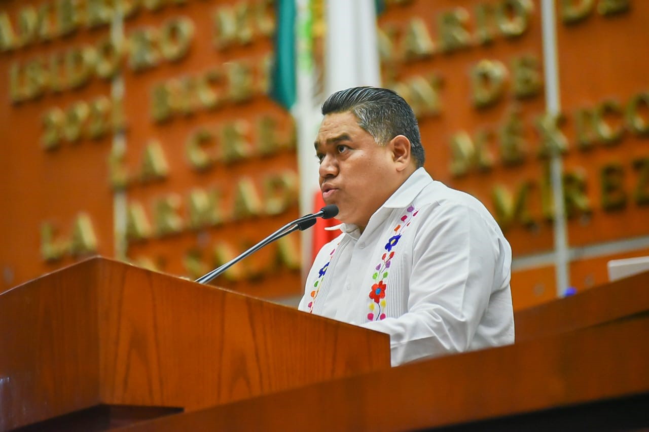 PROPONE DIPUTADO REFORMAS PARA PROHIBIR MATRIMONIOS ENTRE MENORES DE EDAD EN GUERRERO
