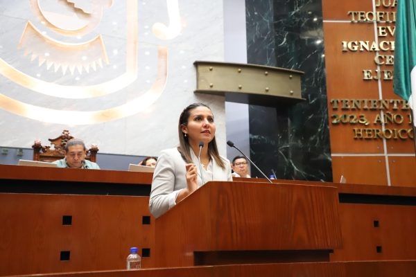 PROPONE DIPUTADA EXHORTAR A AYUNTAMIENTOS A ELABORAR REGLAMENTOS DE PROTECCIÓN CIVIL FRENTE A TEMPORADA DE LLUVIAS Y HURACANES