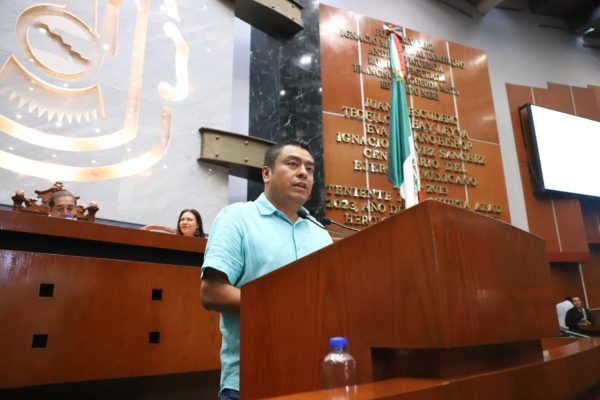 PROPONE DIPUTADO TRADUCIR LA CONSTITUCIÓN DE GUERRERO A LENGUAS ORIGINARIAS