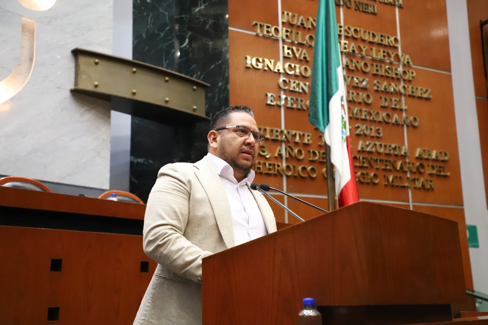 DIPUTADO PROPONE CAMPAÑAS DE CUIDADO Y BIENESTAR ANIMAL EN GUERRERO