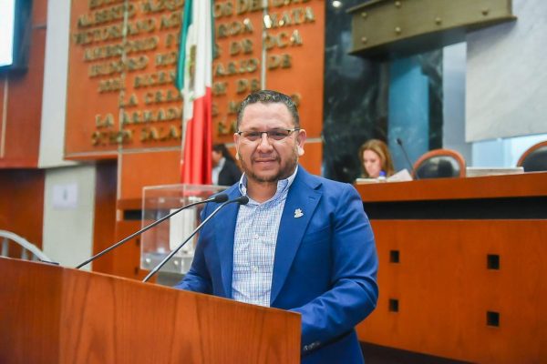 PROPONE DIPUTADO SANCIONES MAS SEVERAS POR ROBOS EN ESCUELAS