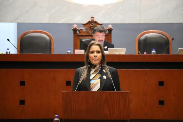 PROPONE DIPUTADA LIMITAR A SEIS MESES EL CARGO DE “ENCARGADOS DE DESPACHO” EN GUERRERO