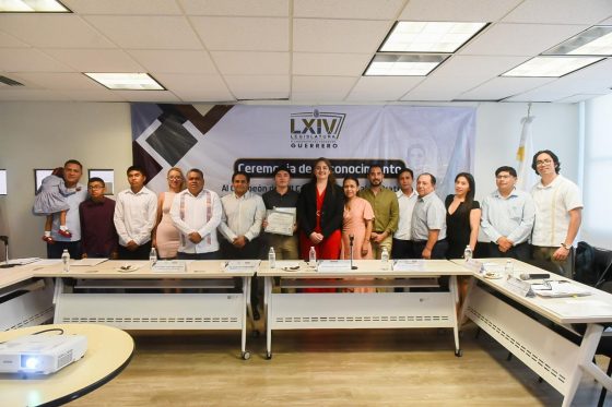 Reconoce el Congreso a joven ganador de Concurso Nacional de Oratoria