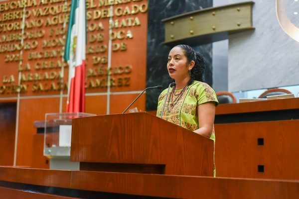 Proponen nombre de Benita Galeana en sala del Congreso del Estado