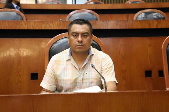 Plantean nueva Ley para regular mercados, tianguis y comercio ambulante