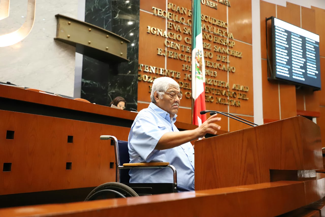 Analizan exhorto para el retiro de cables en desuso en las calles